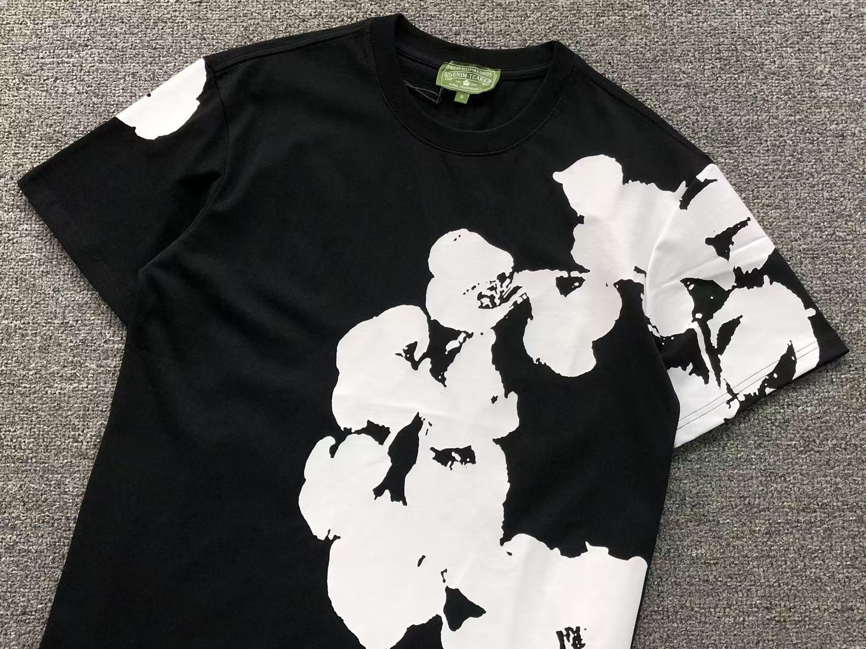 Denim Tears Tshirt & Shorts