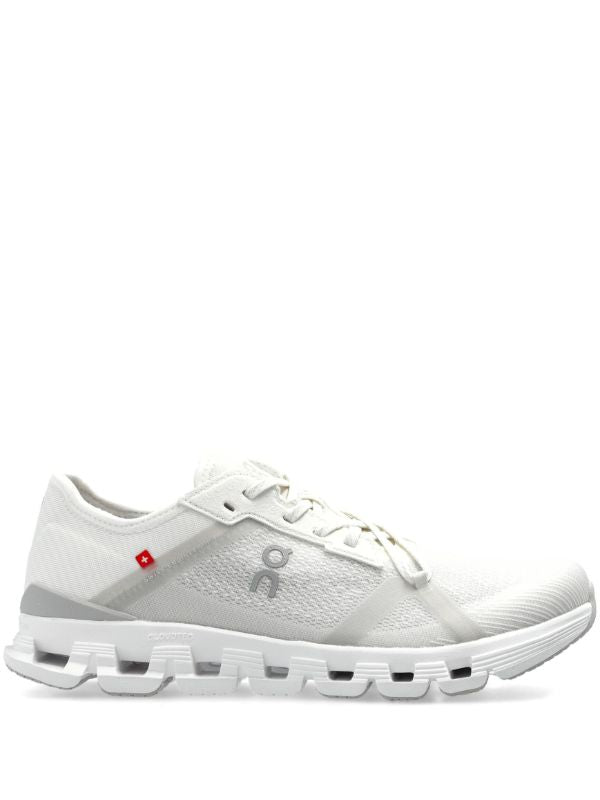 On Running Cloud X 4 AD
White Wolf